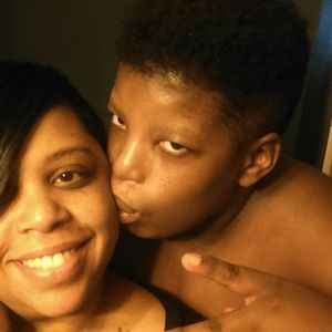 Meet your Posher, Joy